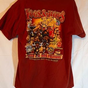 Hogs & hops pig design tee